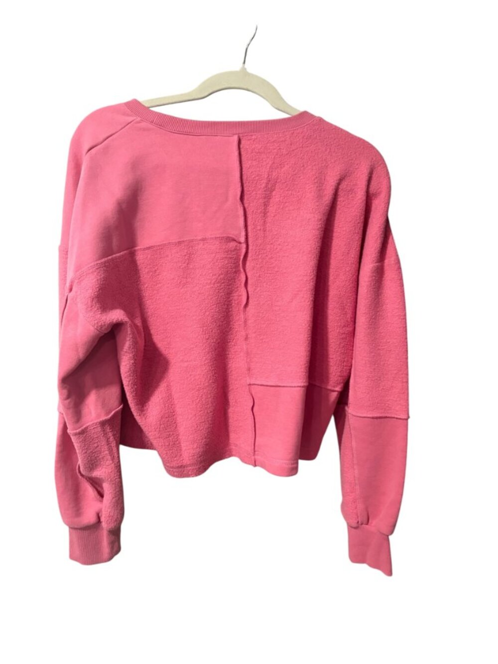 New In Cropped Sweatshirt - Picture 3 of 6